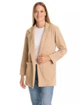 Blazer de tejido de algodón soft con cuello solapa, abertura central y bolsillos delanteros.