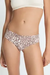 Bombacha tipo culotte de tiro medio con estampado de manchas pequeñas en tonos tierra y crema. Confeccionada en poliamida y elastano con forro de algodón.