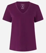 Remera básica celeste de media malla, con escote en V y mangas cortas.