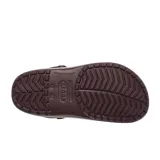 Zueco Crocs modelo Crocband Heritage, color negro con banda lateral en tono crema. Presenta correa de talón pivotante bicolor y diseño con textura pronunciada en la suela.