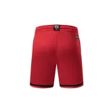 Short deportivo rojo con cintura elástica ajustable con cordón, bolsillos laterales y logo del equipo de baloncesto Chicago Bulls estampado en la pierna izquierda.