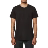 Remera negra de manga corta con bolsillo en el pecho.