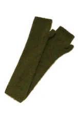 Guantes largos de tejido de punto suave en color verde militar.
