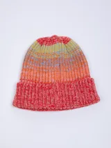 Gorro de lana tejido de punto multicolor con dobladillo.