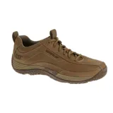 Zapato de estilo urbano Caterpillar, confeccionado en nobuk color marrón, con cordones, suela de goma texturizada y logo de la marca grabado en el lateral y el talón.