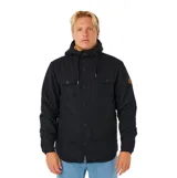 Campera negra de estilo urbano con capucha forrada en sherpa, cierre frontal con botones y bolsillos en el pecho. Presenta un diseño versátil con logo en PU en la manga.