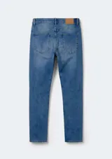 Pantalón vaquero de corte ajustado en color negro, confeccionado en tejido de denim con elastano para mayor comodidad.