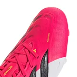 Championes de fútbol Adidas Predator League FG, diseñados para ofrecer precisión y control. Presentan un diseño bicolor en fucsia y blanco con las icónicas tres tiras en negro y detalles en amarillo neón. Incorporan tecnología Nanostrike para mejorar el contacto con el balón.