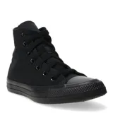 Championes de caña alta Converse modelo Chuck Taylor All Star HI, en color negro total. Presentan capellada de lona de algodón, cierre con cordones al tono, puntera de goma y suela de caucho vulcanizado con diseño de diamante.