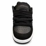 Zapatillas Airwalk modelo Giro Black, color negro con suela blanca y entresuela de goma texturizada, de estilo urbano con cordones gruesos.