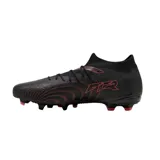 Championes de fútbol Puma Future 9 Match FG/AG, color naranja vibrante con detalles en plateado. Diseño de corte medio con tecnología de ajuste avanzado y suela especializada para tracción en césped natural y artificial.