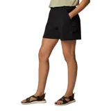Short de senderismo Columbia color negro, con cintura elástica ajustable mediante cordón, múltiples bolsillos funcionales y tecnología de secado rápido resistente a manchas.