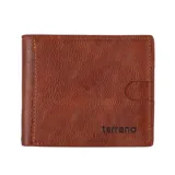 Billetera Terrano de diseño compacto, confeccionada en símil cuero con acabado jaspeado. Cuenta con un interior organizado que incluye volante plegable para tarjetas y documentos, además de un cierre interior oculto para mayor seguridad.