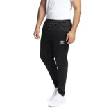 Pantalón deportivo Umbro de corte ajustado, color negro, con cintura elástica con cordón de ajuste y logo de la marca bordado en blanco en la pierna izquierda.