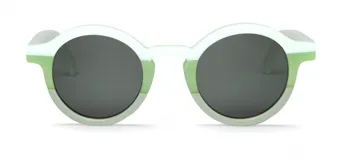 Lentes de sol Mr Boho modelo Dalston, con montura redonda de acetato color verde claro y verde oscuro, y lentes grises.