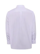 Camisa de manga larga RKF en color lila con microestampado a cuadros. Presenta cuello americano abotonado, bolsillo frontal con logo bordado y puños ajustables con detalle decorativo. Confeccionada en algodón con acabado resistente a las arrugas.