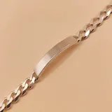 Pulsera de plata 925 con eslabones tipo cadena y placa rectangular central para grabar.