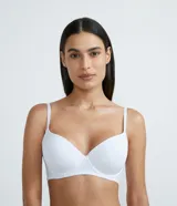 Soutien básico blanco de microfibra con relleno, base reforzada y breteles regulables.