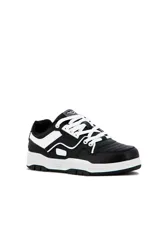 Championes deportivos Pony modelo M-100-Low II, en color negro con detalles en blanco, diseño urbano y suela de goma.
