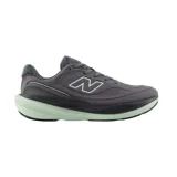 Championes de running New Balance 1080v15 color gris con suela y detalles en verde menta, capellada de malla transpirable y logo "N" lateral en tono claro.