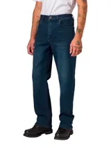 Jeans de corte recto confeccionados en denim triblend con cierre de cremallera y botón. Presenta diseño clásico de cinco bolsillos, remaches metálicos y parche con logo de la marca en la parte trasera.