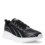 Championes deportivos Umbro modelo Biza, color negro con detalles en gris y suela blanca. Presentan diseño ergonómico con cordones y refuerzos sintéticos.