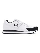 Championes Under Armour modelo Essential Runner, de diseño retro en color blanco con detalles en negro. Presentan parte superior de nailon con revestimientos de gamuza, entresuela de EVA acolchada y suela de goma para mayor tracción.