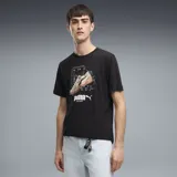 Remera Puma Graphics Sneakers Tee de manga corta y cuello redondo, color negro. Presenta un estampado frontal con diseño gráfico de zapatillas y el logotipo de la marca.