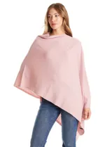 Poncho tejido de punto con diseño asimétrico y aberturas laterales para los brazos.