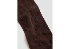 Medias de encaje con diseño floral, color negro, con acabado delicado y elástico.