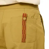 Pantalon de corte recto y estilo utilitario, confeccionado en tejido ripstop elástico. Presenta cintura con cinturón integrado de hebilla de liberación rápida, bolsillos laterales y logotipo de la marca bordado en la cintura.