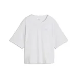 Remera Puma Class Relaxed color blanco melange, de manga corta, cuello redondo y corte corto (cropped).