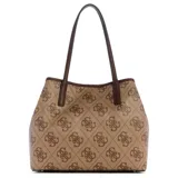 Cartera tipo tote Guess modelo Victtoria, color beige con estampado de logo y franjas verticales en marrón y blanco. Incluye una pequeña cartera tipo sobre a juego. Cuenta con doble asa de hombro y cierre superior.