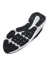 Championes de running Under Armour modelo Charged Assert 10, color negro con detalles en blanco. Presentan una parte superior de malla transpirable con revestimientos de cuero sintético para mayor soporte, entresuela Charged Cushioning para amortiguación y suela de caucho macizo.