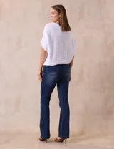 Buzo azul de tejido acanalado marca Ninety, con mangas cortas japonesas.