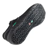 Championes deportivos Joma Atenea Men 2501, color negro. Capellada de piel sintética con perforaciones VTS para ventilación. Plantilla Memory Foam con base de EVA termoconformada y perforaciones VTS. Mediasuela con tecnología Reactive Ball y placa Reactive Step. Suela de caucho Durability antideslizante con tecnología Slip Resistant.