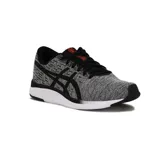Championes de running Asics Streetwise, con diseño de tejido melange en tonos gris y negro, entresuela blanca y suela negra. Incorporan el logo de la marca en el lateral y detalles en rojo en la lengüeta.