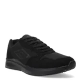 Championes Umbro de estilo urbano, confeccionados en una combinación de materiales textiles y sintéticos en color negro. Presentan un diseño de silueta moderna con cierre de cordones y el logo de la marca aplicado en el lateral.