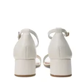 Sandalias de tacón bajo Bottero, de cuero color marfil, con diseño de punta cuadrada, tira delantera con detalle metálico dorado y tira ajustable con hebilla en el tobillo.
