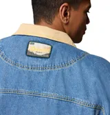Campera Acker Rock Twill de diseño urbano, confeccionada en tejido de sarga con estampado tie-dye en tonos blanco y verde. Cuenta con un bolsillo frontal aplicado en contraste color beige y etiqueta de la marca en el lateral.
