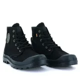 Botas de caña media Palladium Pampa Hi HTG Supply, color negro, con cordones y suela de goma.