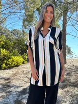 Sobrecamisa de fibrana con cuello mao, estilo kimono o vestido.