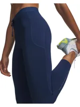 Calza deportiva Under Armour Velociti Pro Tight de color azul marino, con cintura elástica alta y cordón ajustable exterior. Cuenta con bolsillos laterales y detalles reflectantes.