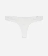 Conjunto de lencería color borgoña, compuesto por un corpiño triangular de encaje con breteles finos y un tanga de encaje con cintura elástica.