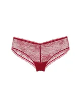 Panty tipo cheeky de encaje rojo con diseño floral transparente, tiro bajo y corte de pierna alta.