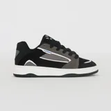 Zapatillas Airwalk modelo Alone, en combinación de color negro y gris con suela blanca. Diseño de estilo urbano y skater.