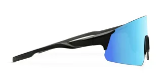 Gafas de sol Dua con diseño ciclista, estructura sin montura y lentes reflectantes celestes. Montura negra.