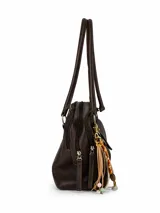 Cartera de cuero floater color chocolate con textura suave, doble asa reforzada, tres compartimentos independientes con cierre y bolsillo exterior con solapa.