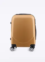 Valija rígida color beige con ruedas desmontables, manija retráctil y candado de seguridad.