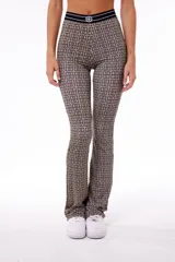 Pantalón bootcut de polisap con estampado celebrity y elástico negro con logo tejido en la cintura.